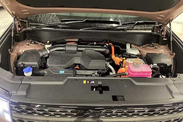 Hyundai SANTA FE 1.6 TGDi Hybrid Calligraphy 5dr 4WD Auto