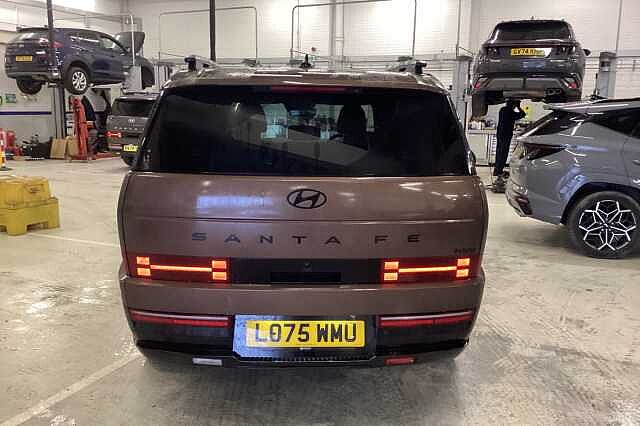 Hyundai SANTA FE 1.6 TGDi Hybrid Calligraphy 5dr 4WD Auto