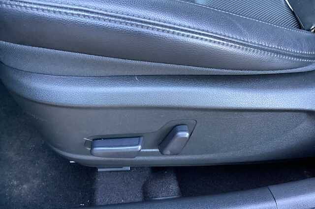 Hyundai KONA 1.6 GDi Hybrid Ultimate 5dr DCT