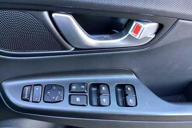 Hyundai KONA 1.6 GDi Hybrid Ultimate 5dr DCT