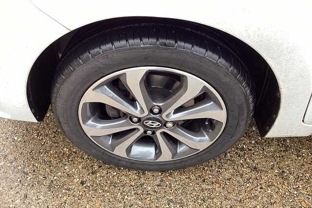 Hyundai i10 1.2 Premium SE 5dr Auto