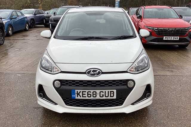 Hyundai i10 1.2 Premium SE 5dr Auto