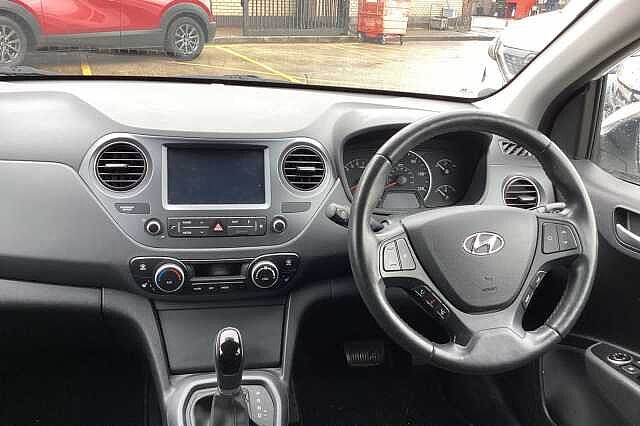 Hyundai i10 1.2 Premium SE 5dr Auto