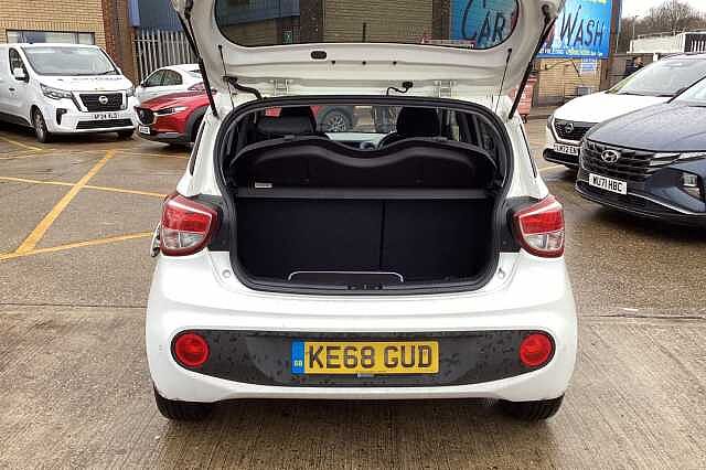 Hyundai i10 1.2 Premium SE 5dr Auto
