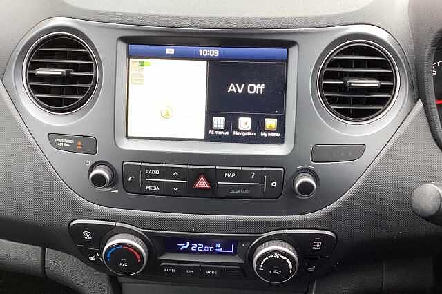 Hyundai i10 1.2 Premium SE 5dr Auto