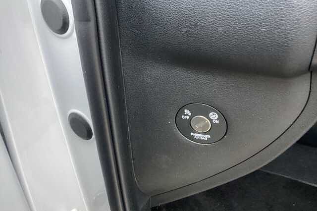 Hyundai i20 1.0T GDi 90 Black Line 5dr