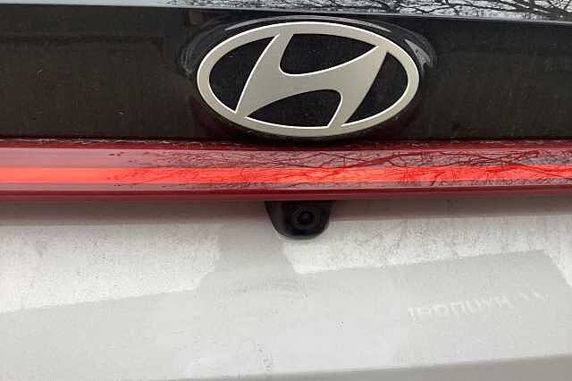 Hyundai i20 1.0T GDi 90 Black Line 5dr