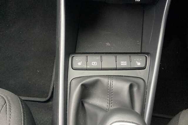 Hyundai i20 1.0T GDi 90 Black Line 5dr