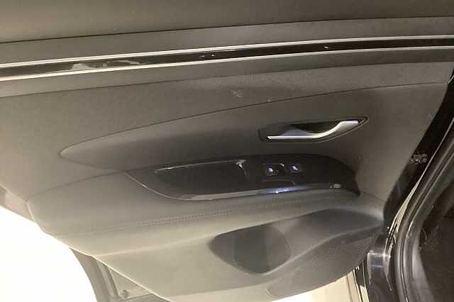 Hyundai TUCSON 1.6 TGDi 48V MHD Ultimate 5dr 2WD DCT