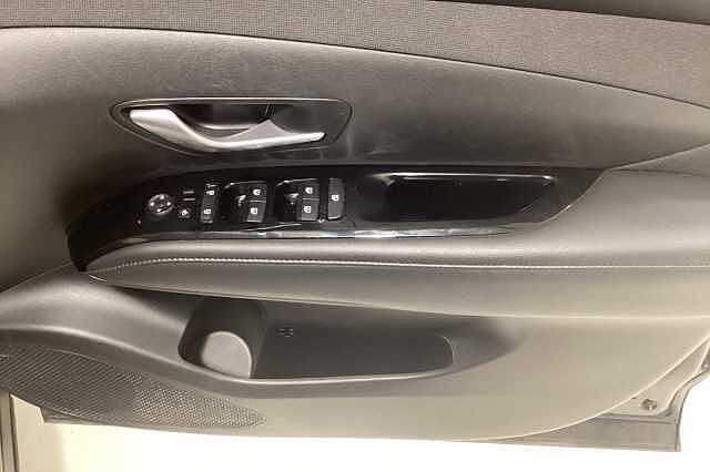 Hyundai TUCSON 1.6 TGDi 48V MHD Ultimate 5dr 2WD DCT