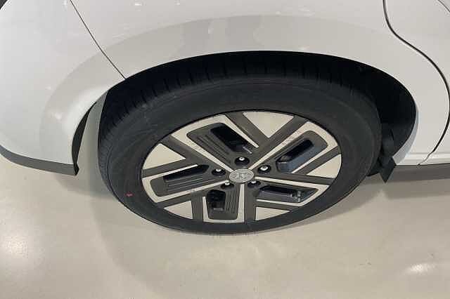 Hyundai KONA 150kW Premium 64kWh 5dr Auto