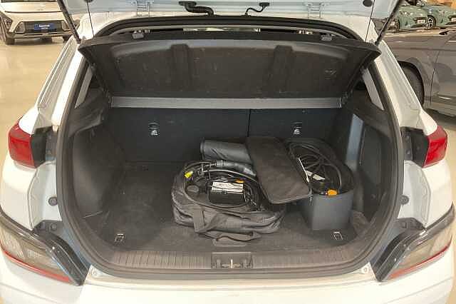 Hyundai KONA 150kW Premium 64kWh 5dr Auto
