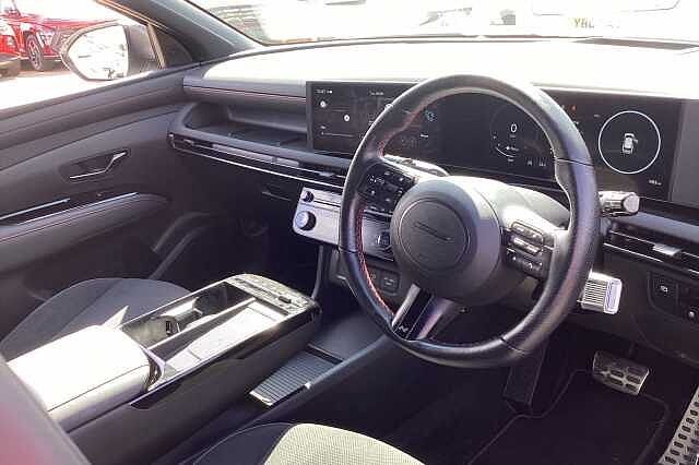 Hyundai TUCSON 1.6T 48V MHD N Line S 5dr 4WD DCT White