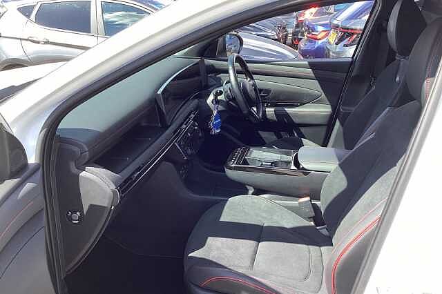 Hyundai TUCSON 1.6T 48V MHD N Line S 5dr 4WD DCT White