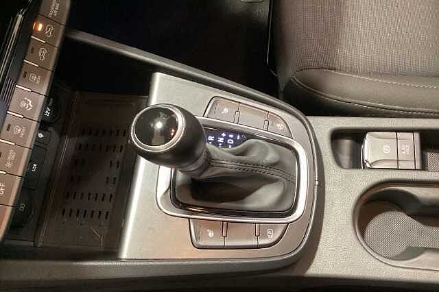 Hyundai KONA 1.6 GDi Hybrid Premium 5dr DCT