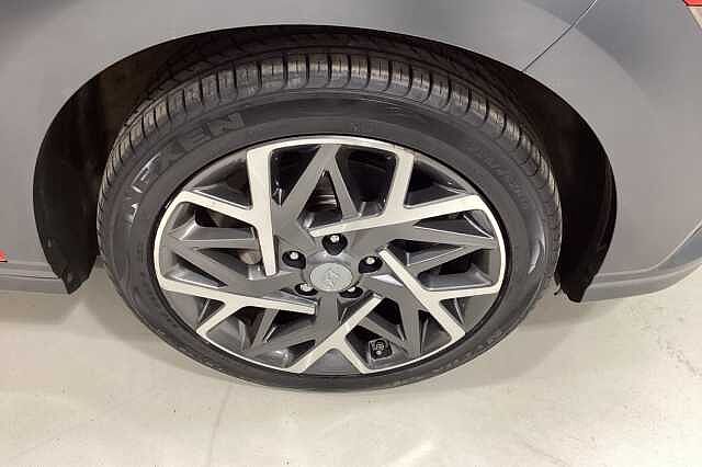 Hyundai KONA 1.6 GDi Hybrid Premium 5dr DCT