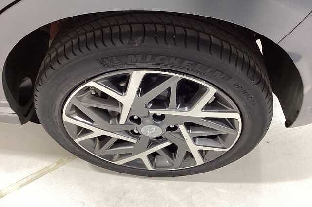 Hyundai KONA 1.6 GDi Hybrid Premium 5dr DCT