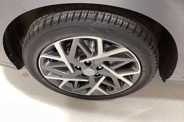 Hyundai KONA 1.6 GDi Hybrid Premium 5dr DCT