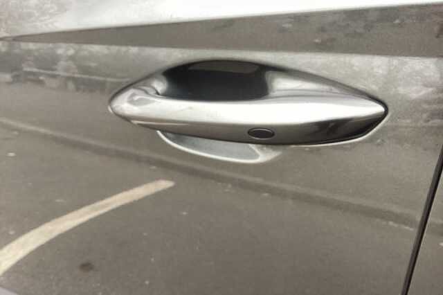 Hyundai TUCSON 1.6 TGDi Plug-in Hybrid Premium 5dr 4WD Auto