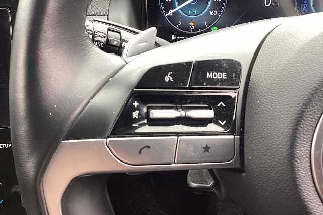 Hyundai TUCSON 1.6 TGDi Plug-in Hybrid Premium 5dr 4WD Auto
