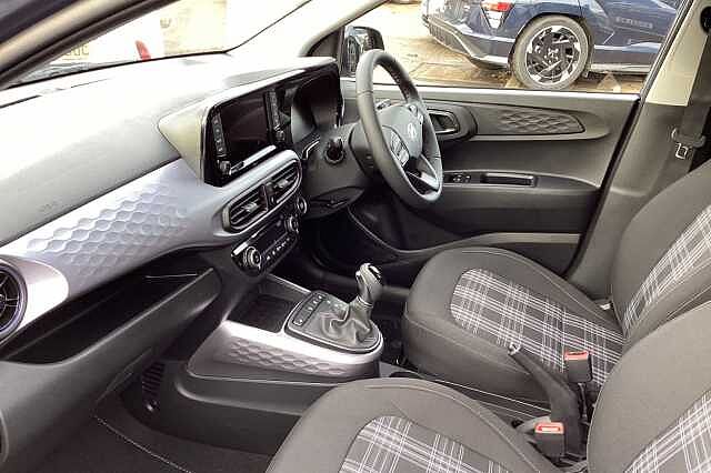 Hyundai i10 1.0 [63] Premium 5dr Auto [Nav]