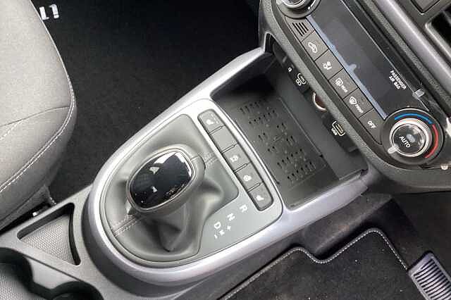 Hyundai i10 1.0 [63] Premium 5dr Auto [Nav]