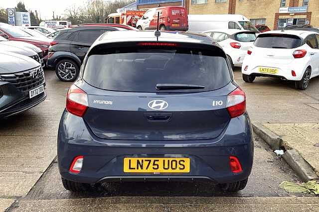 Hyundai i10 1.0 [63] Premium 5dr Auto [Nav]