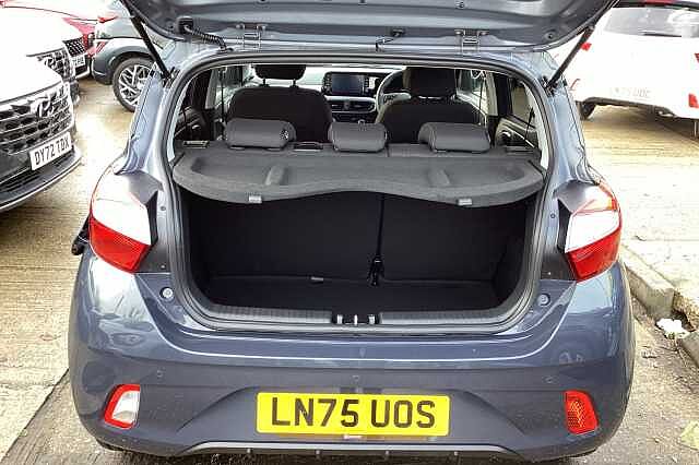 Hyundai i10 1.0 [63] Premium 5dr Auto [Nav]