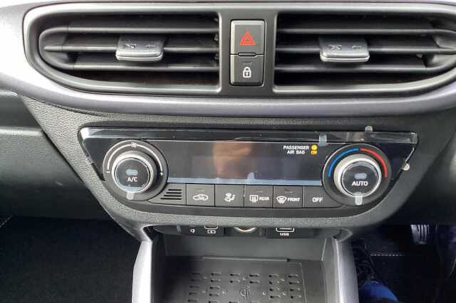 Hyundai i10 1.0 [63] Premium 5dr Auto [Nav]