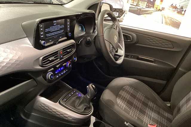 Hyundai I10 1.2 [79] Premium 5dr Auto [Nav] Hatchback