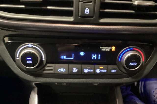 Hyundai I10 1.2 [79] Premium 5dr Auto [Nav] Hatchback