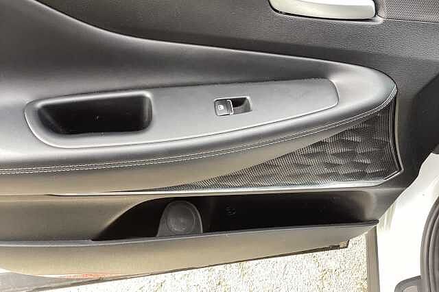 Hyundai SANTA FE 1.6 TGDi Hybrid Ultimate 5dr 4WD Auto