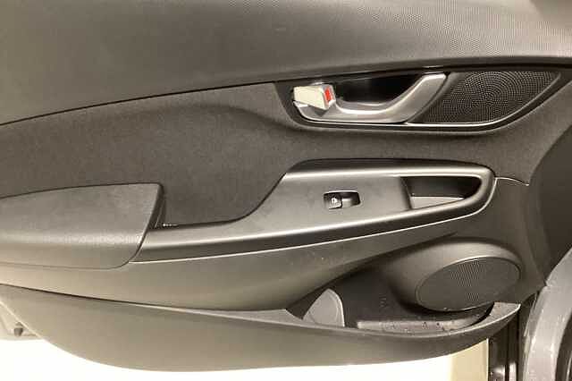 Hyundai KONA 1.6 GDi Hybrid SE Connect 5dr DCT