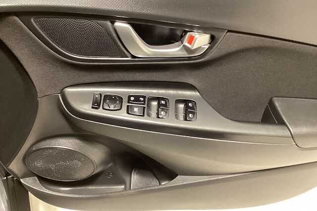 Hyundai KONA 1.6 GDi Hybrid SE Connect 5dr DCT