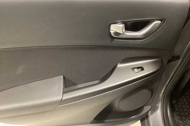 Hyundai KONA 1.6 GDi Hybrid SE Connect 5dr DCT
