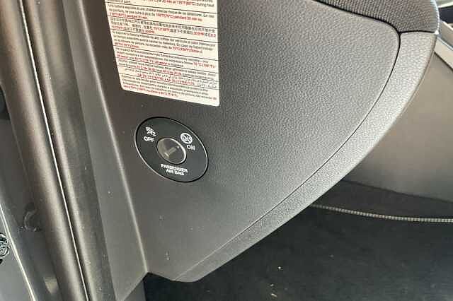 Hyundai KONA 160kW Advance 65kWh 5dr Auto