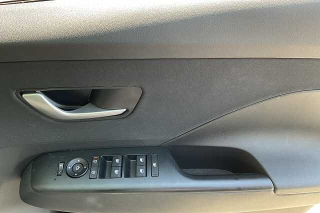 Hyundai KONA 160kW Advance 65kWh 5dr Auto