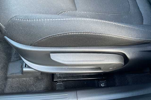 Hyundai TUCSON 1.6 TGDi Hybrid 230 Premium 5dr 2WD Auto Black