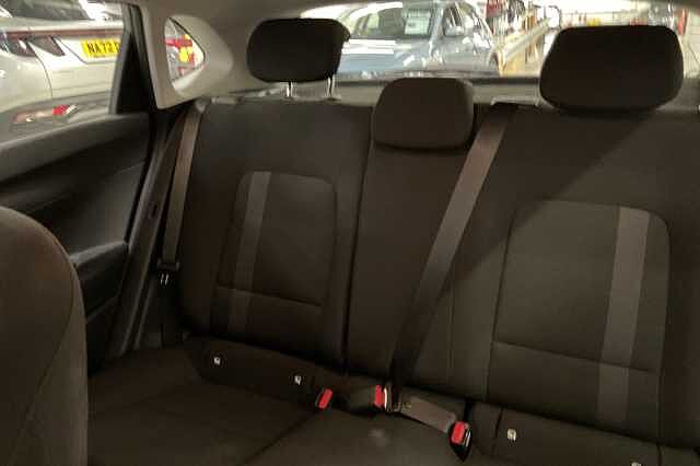 Hyundai i20 1.0T GDi Advance 5dr