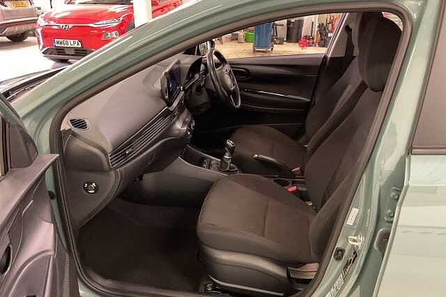 Hyundai i20 1.0T GDi Advance 5dr