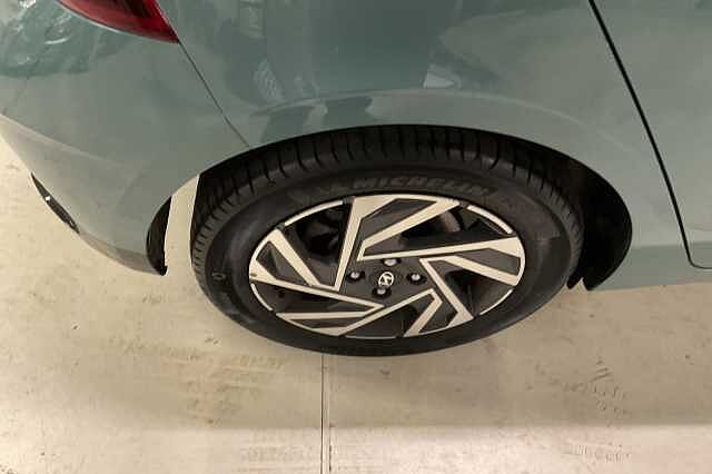 Hyundai i20 1.0T GDi Advance 5dr