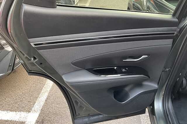 Hyundai TUCSON 1.6 TGDi Hybrid 230 SE Connect 5dr 2WD Auto
