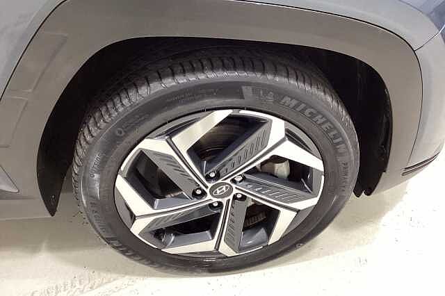 Hyundai TUCSON 1.6 TGDi Plug-in Hybrid Premium 5dr 4WD Auto