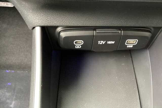 Hyundai i20 1.0T GDi Premium 5dr DCT Hatchback