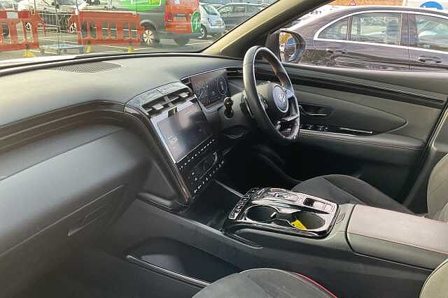 Hyundai TUCSON 1.6 TGDi Plug-in Hybrid N Line S 5dr 4WD Auto