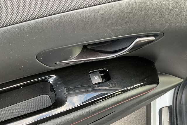 Hyundai TUCSON 1.6 TGDi Plug-in Hybrid N Line S 5dr 4WD Auto