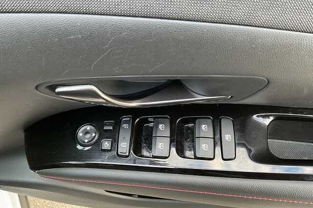 Hyundai TUCSON 1.6 TGDi Plug-in Hybrid N Line S 5dr 4WD Auto