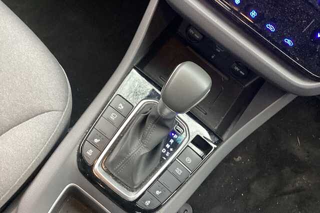 Hyundai IONIQ 1.6 GDi Plug-in Hybrid Premium 5dr DCT