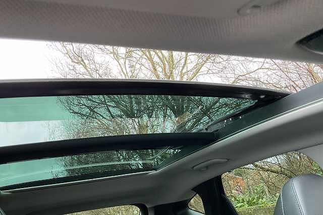 Hyundai TUCSON 1.6 TGDi Plug-in Hybrid Ultimate 5dr 4WD Auto