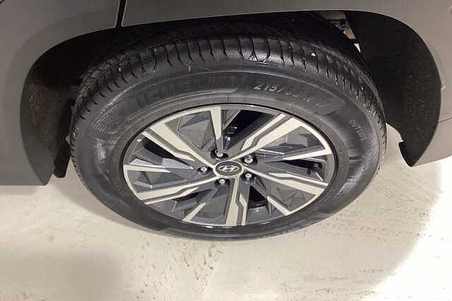 Hyundai TUCSON 1.6 TGDi 48V MHD SE Connect 5dr 2WD DCT